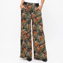 Load image into Gallery viewer, Magic Pantz
