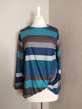 Load image into Gallery viewer, Top Long Sleeve Striped
